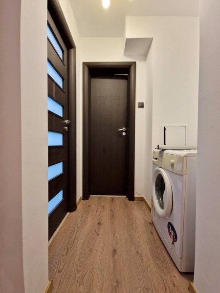 Tineretului, apropiere parc, bloc 1981, apartament decomandat